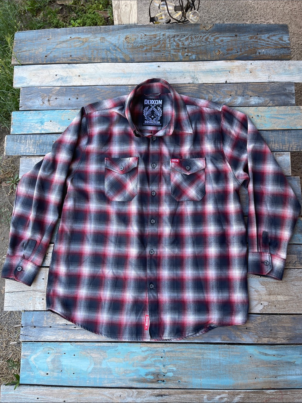 Dixxon Flannel Co The Equalizer Plaid Shirt Mens XL Gray Red D-Tech Heavy Duty